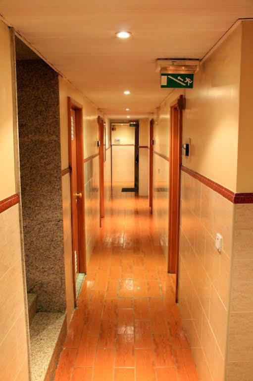 مبيت وإفطار بورتو Portucalense المظهر الخارجي الصورة